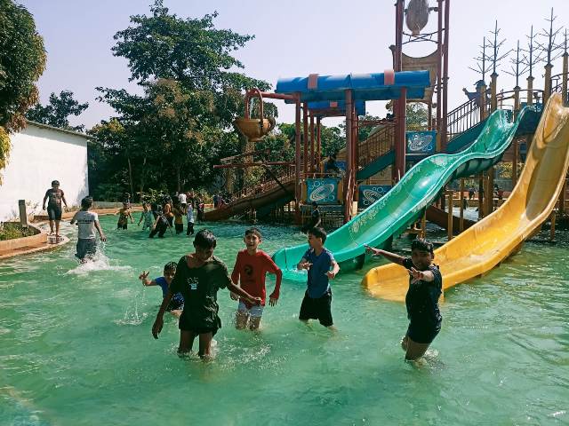 School Trip – Shubham Water Park, Nashik2